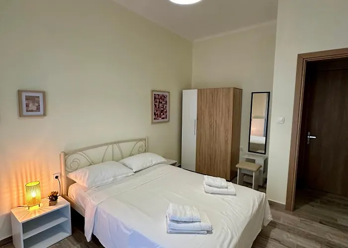 Estia Dionysos Apartament